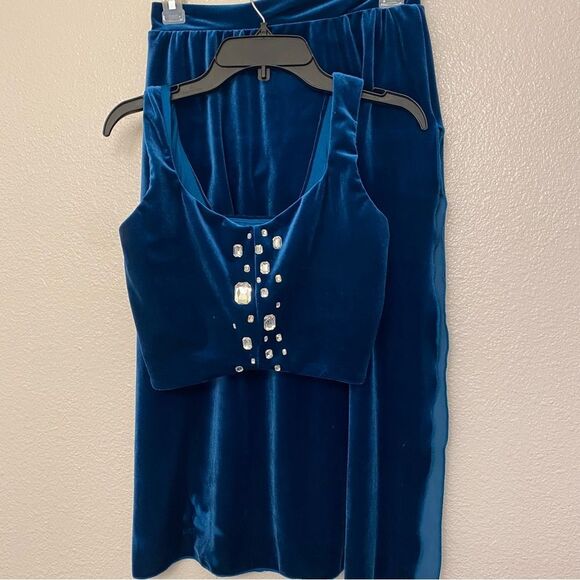 The Line up solo dance costume 2 piece velvet teal rhinestone Austere skirt MA - Picture 4 of 13